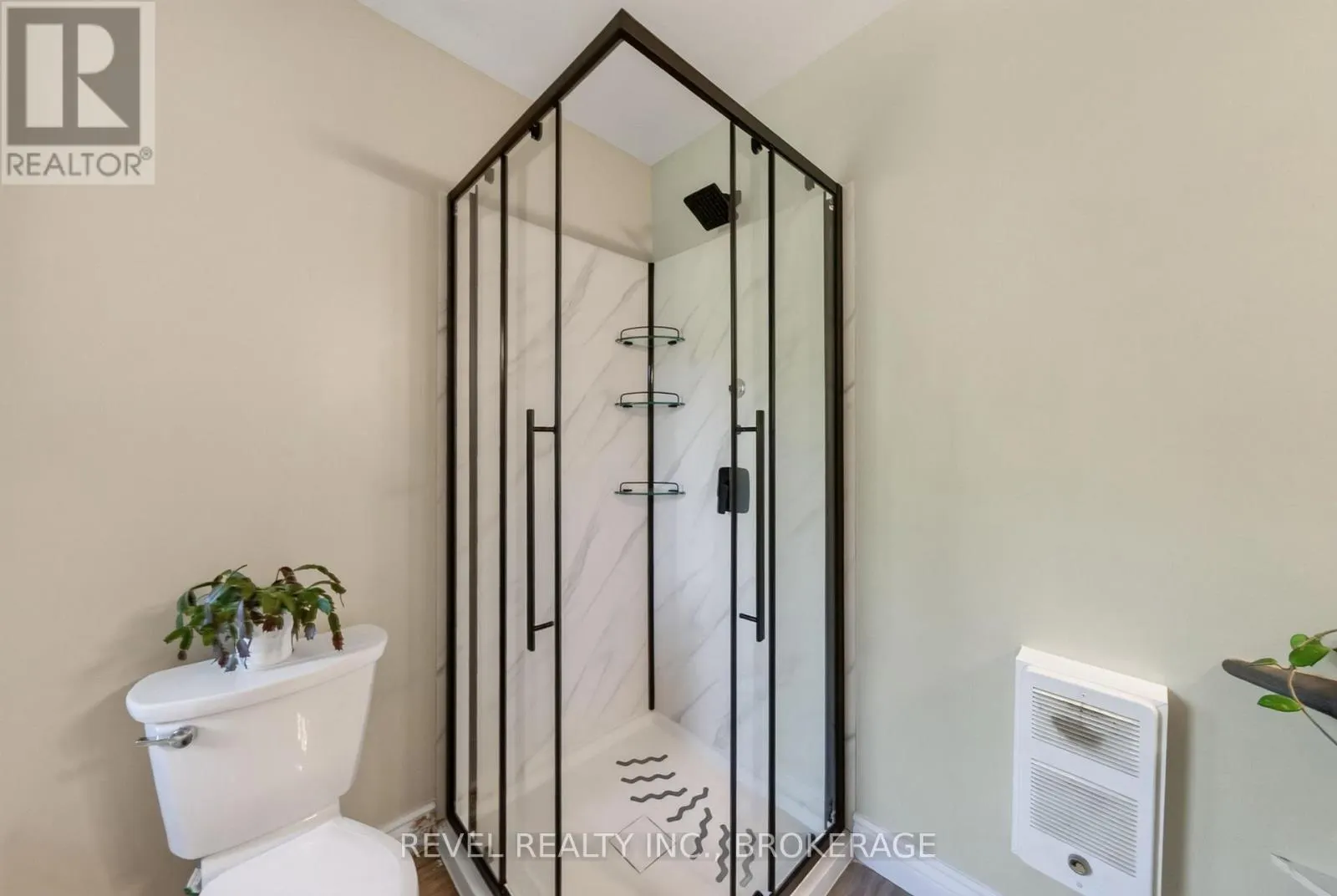 5383 RIDEAU ROAD