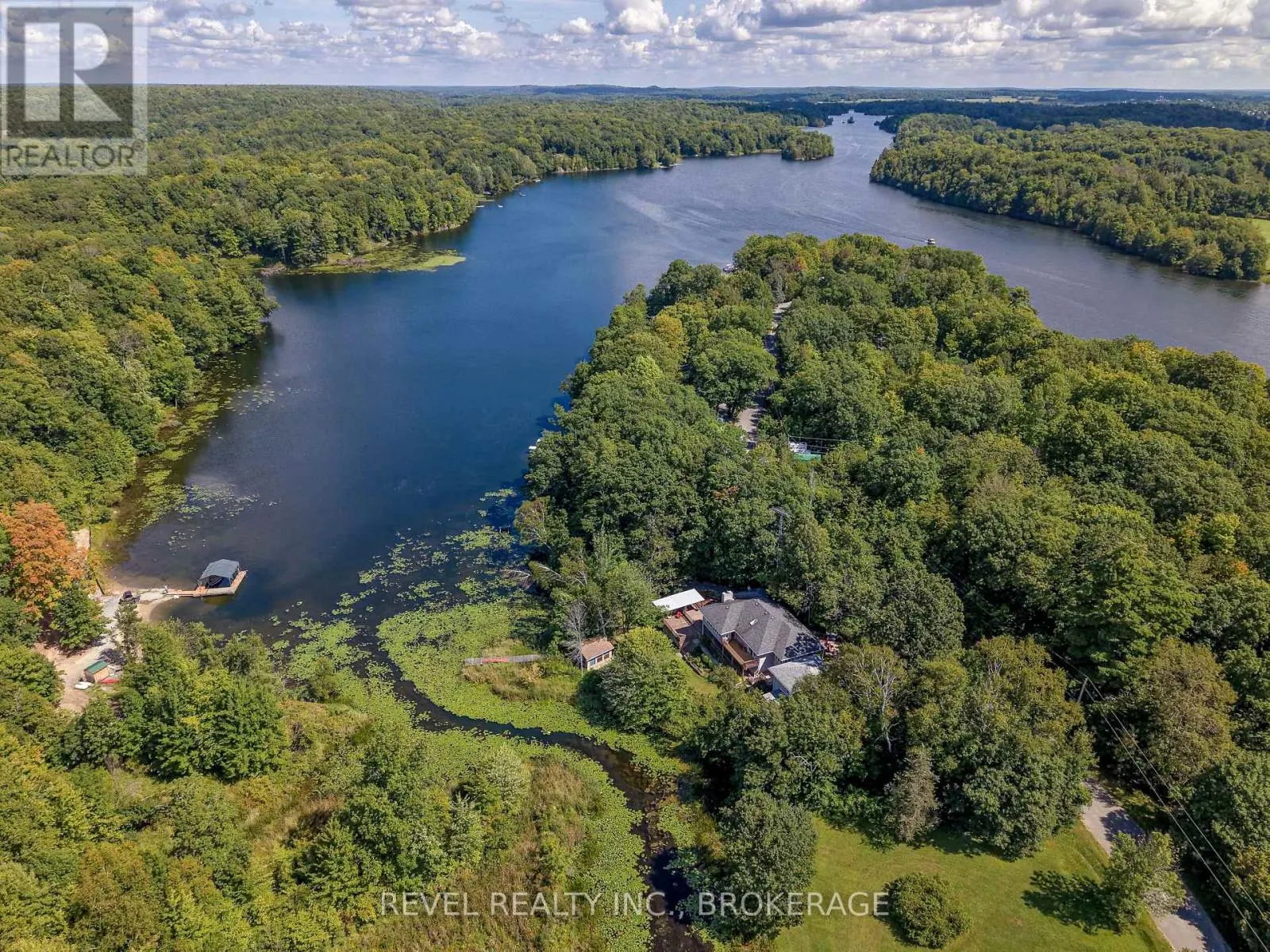 5383 RIDEAU ROAD