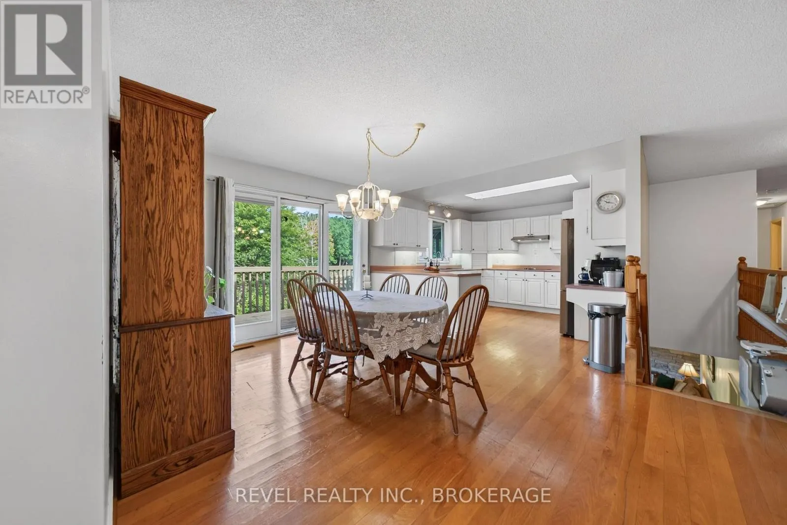 5383 RIDEAU ROAD