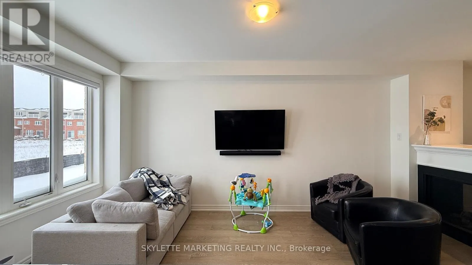83 PICARDY DRIVE