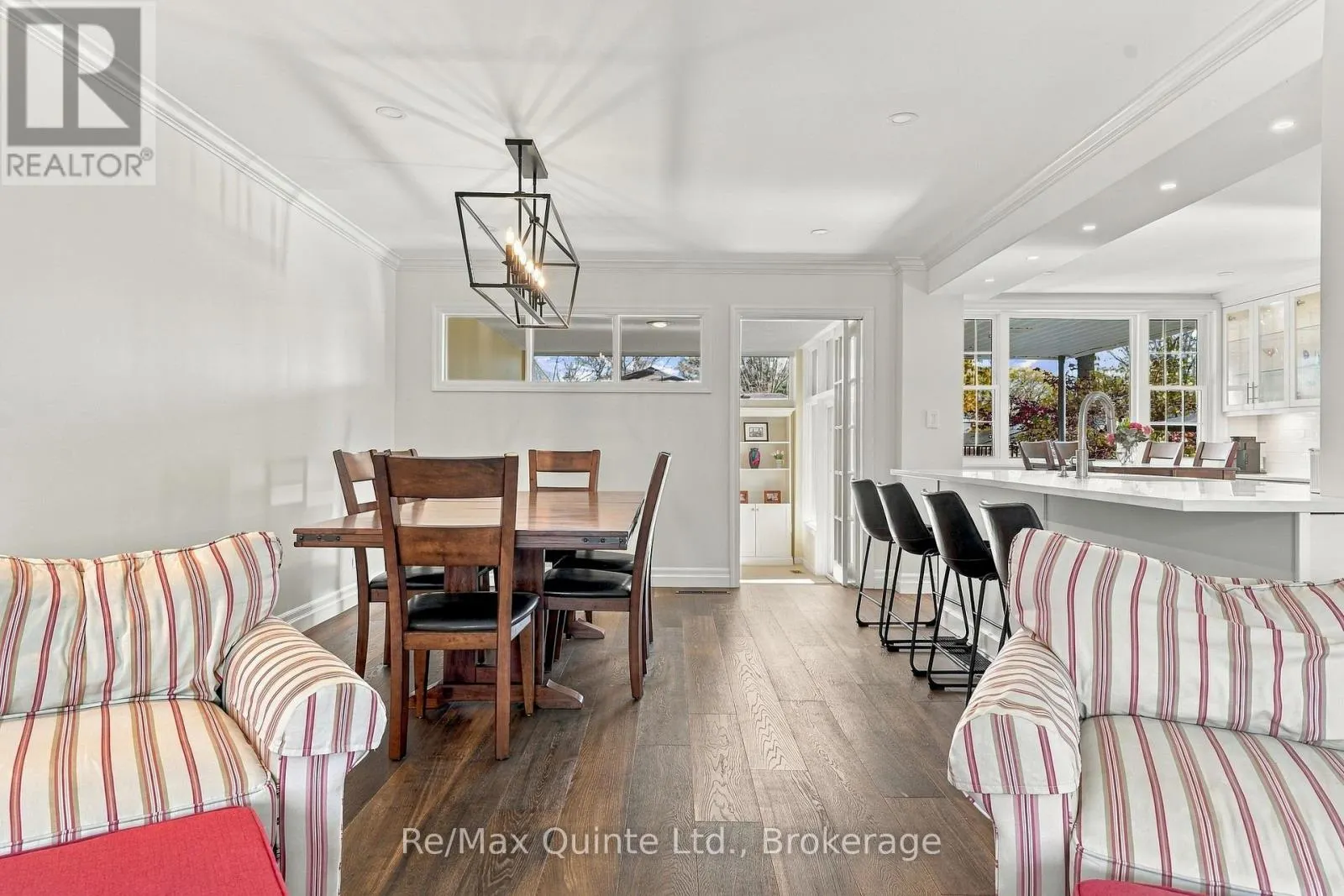7 SOUTHWOOD CRESCENT