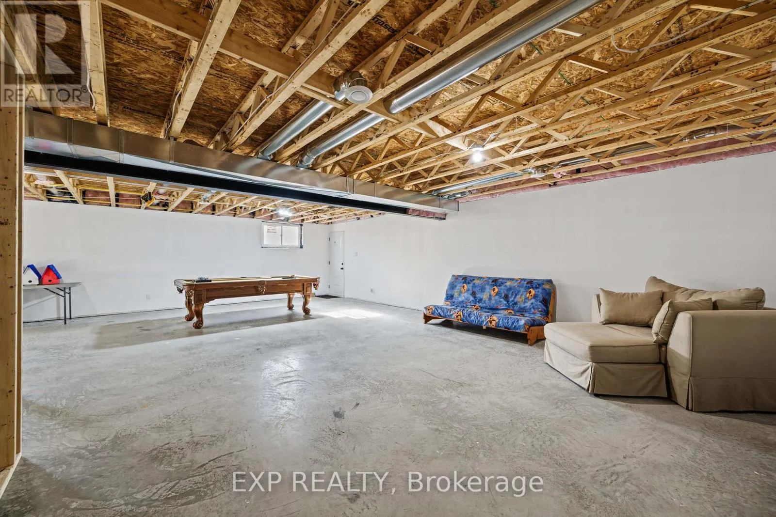 15524 ASHBURN ROAD