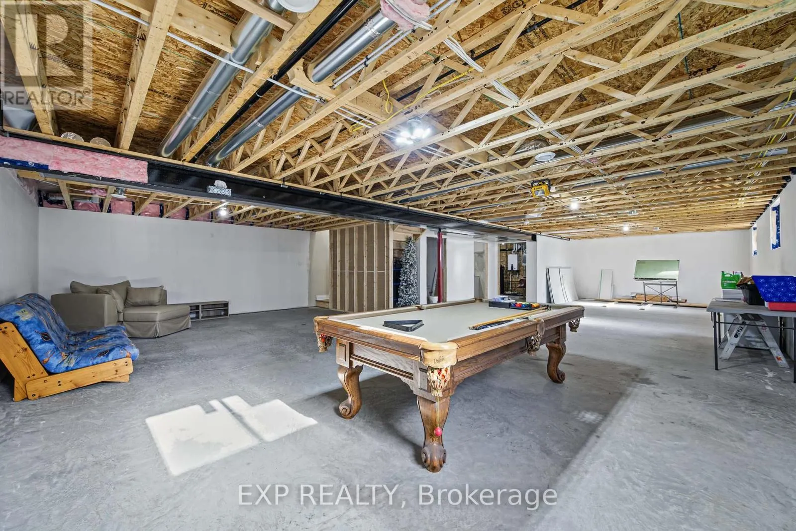 15524 ASHBURN ROAD