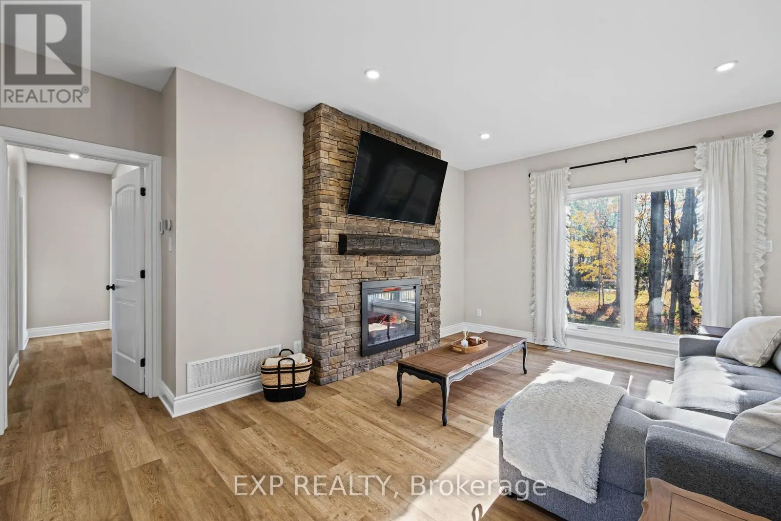 15524 ASHBURN ROAD