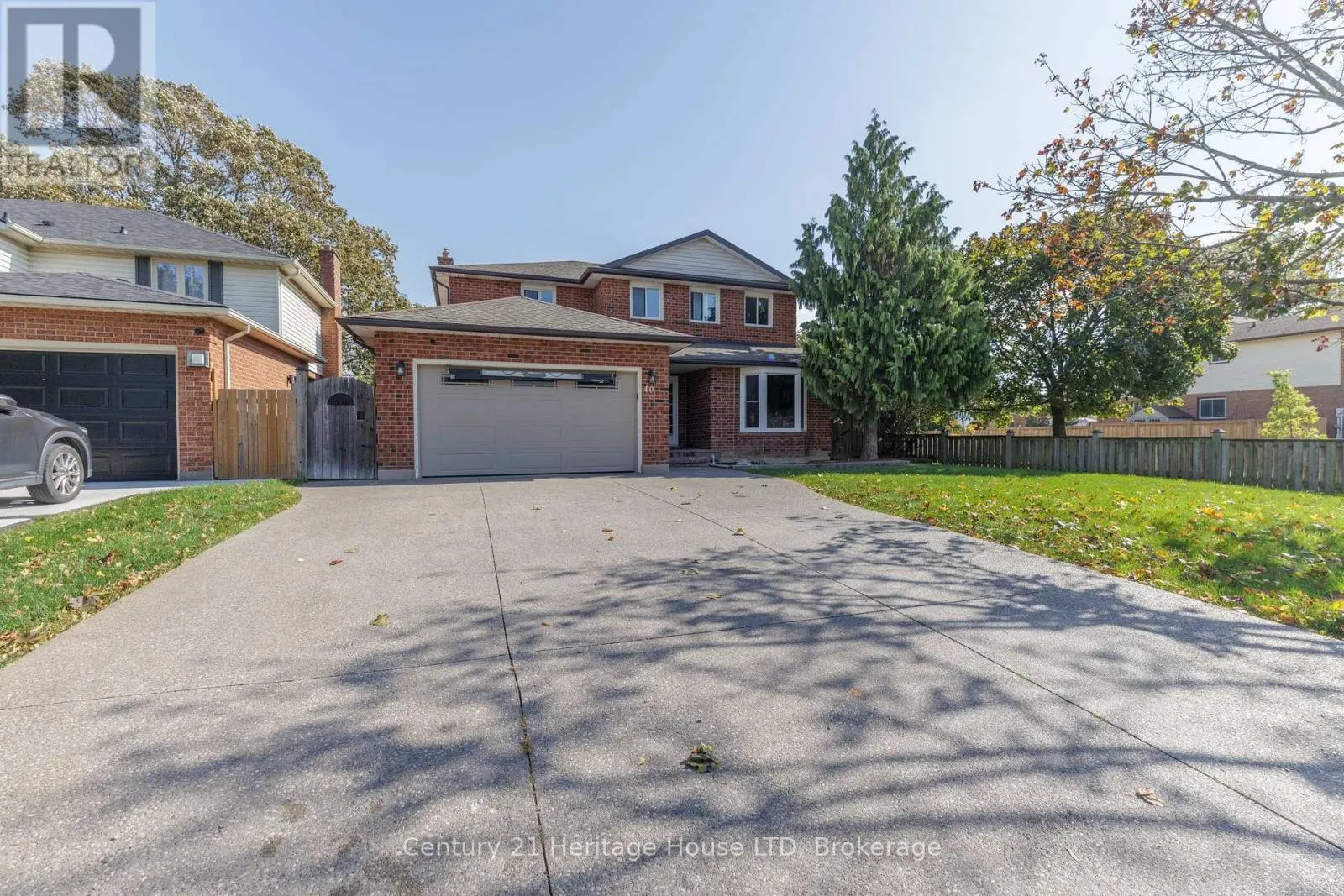 40 STRADA BOULEVARD