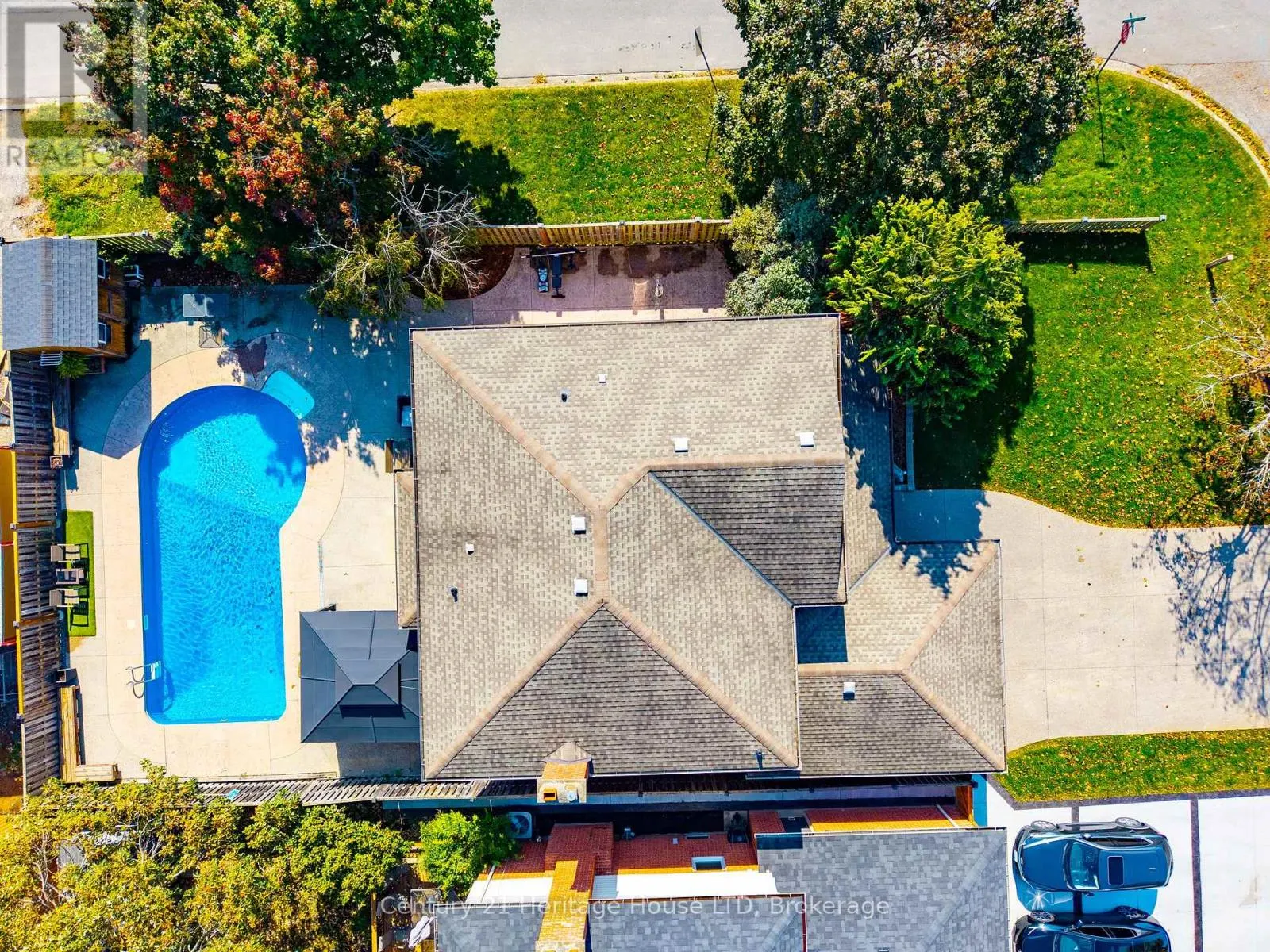 40 STRADA BOULEVARD