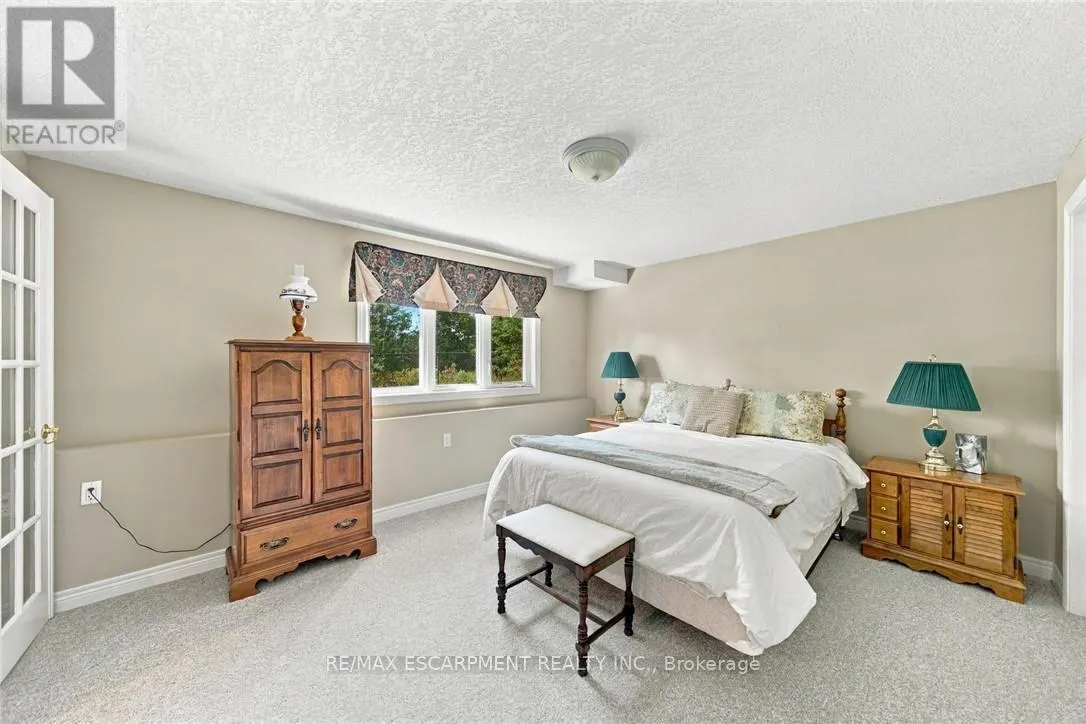 9 - 500 LAKEVIEW DRIVE