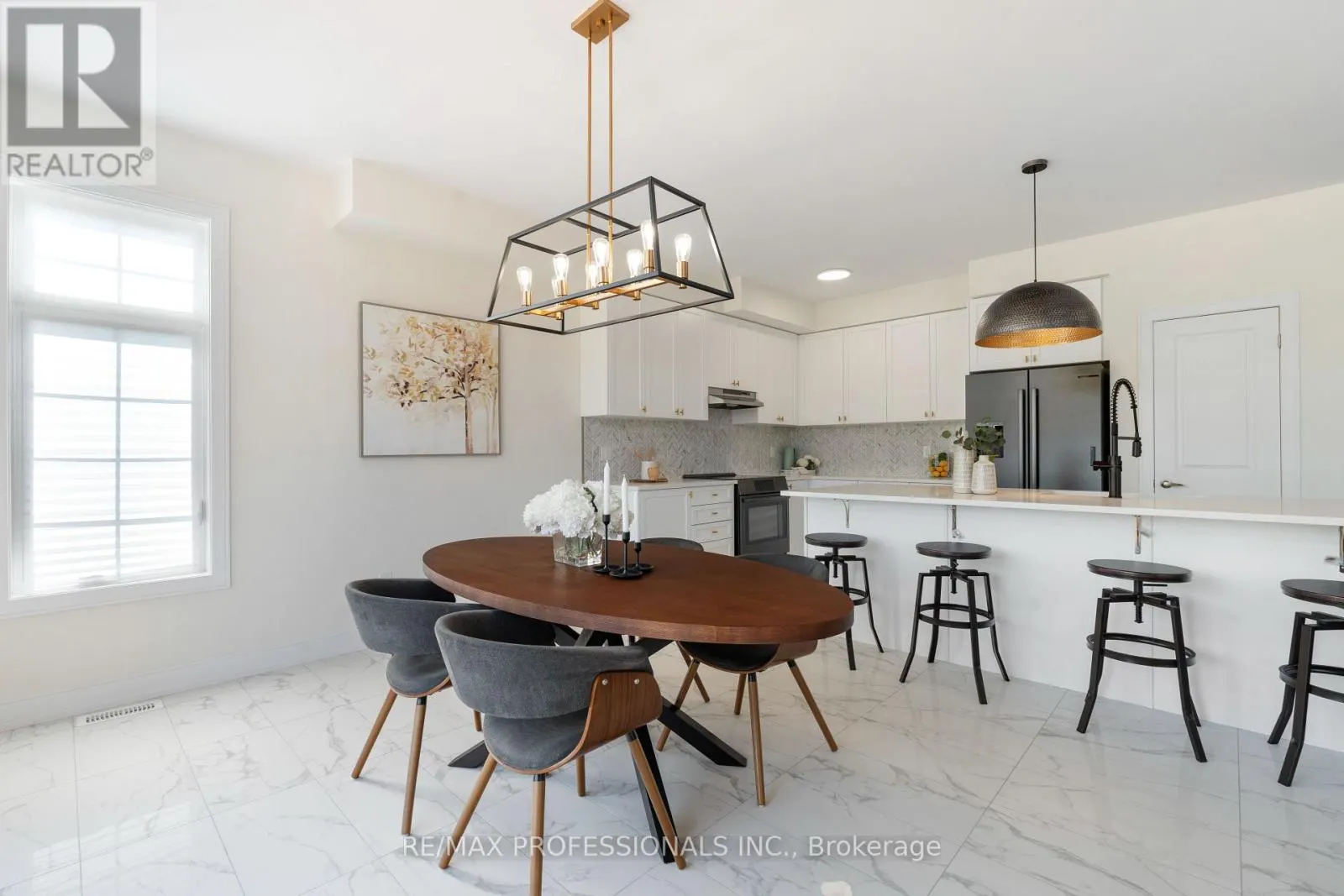 11 BLUE HERON DRIVE