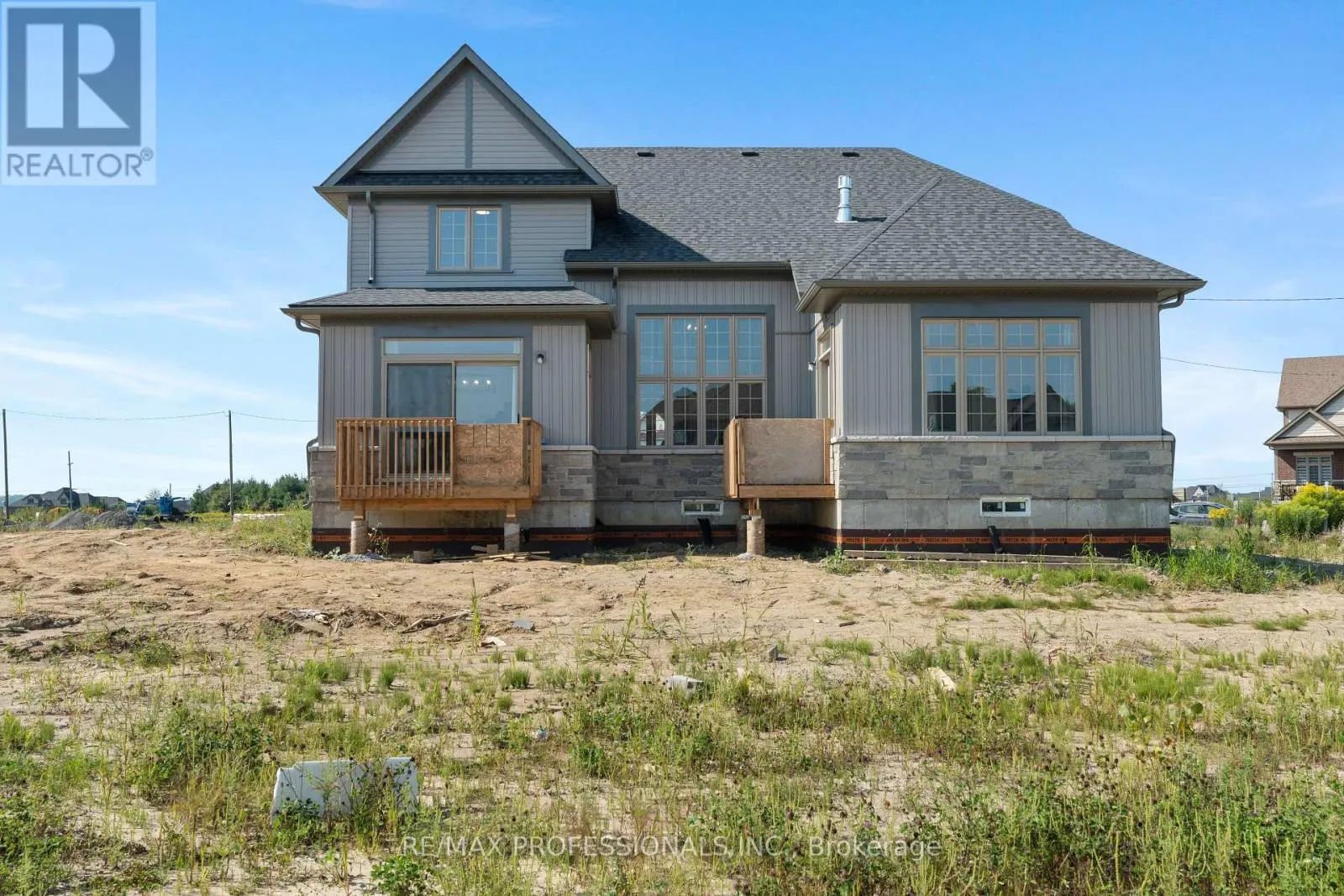11 BLUE HERON DRIVE
