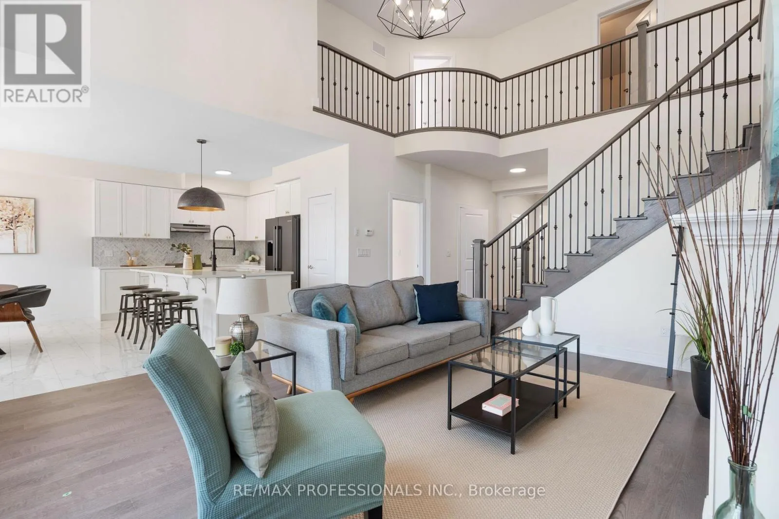 11 BLUE HERON DRIVE