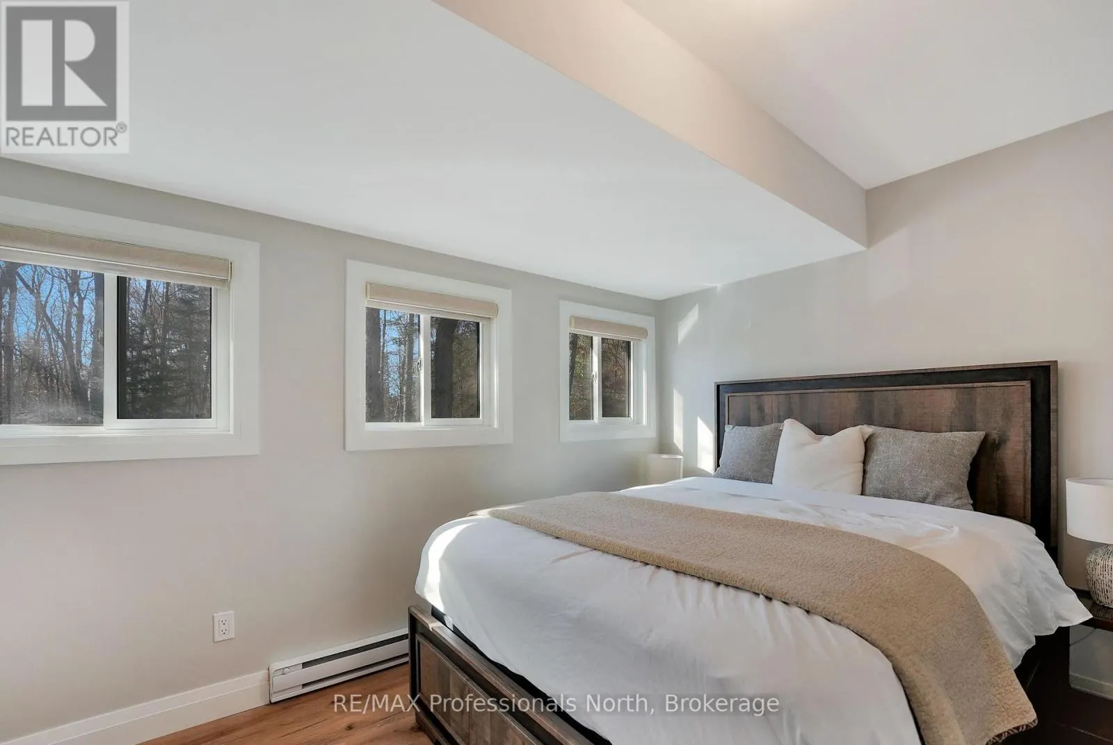 1004 BOLENDER BY THE LAKE DRIVE