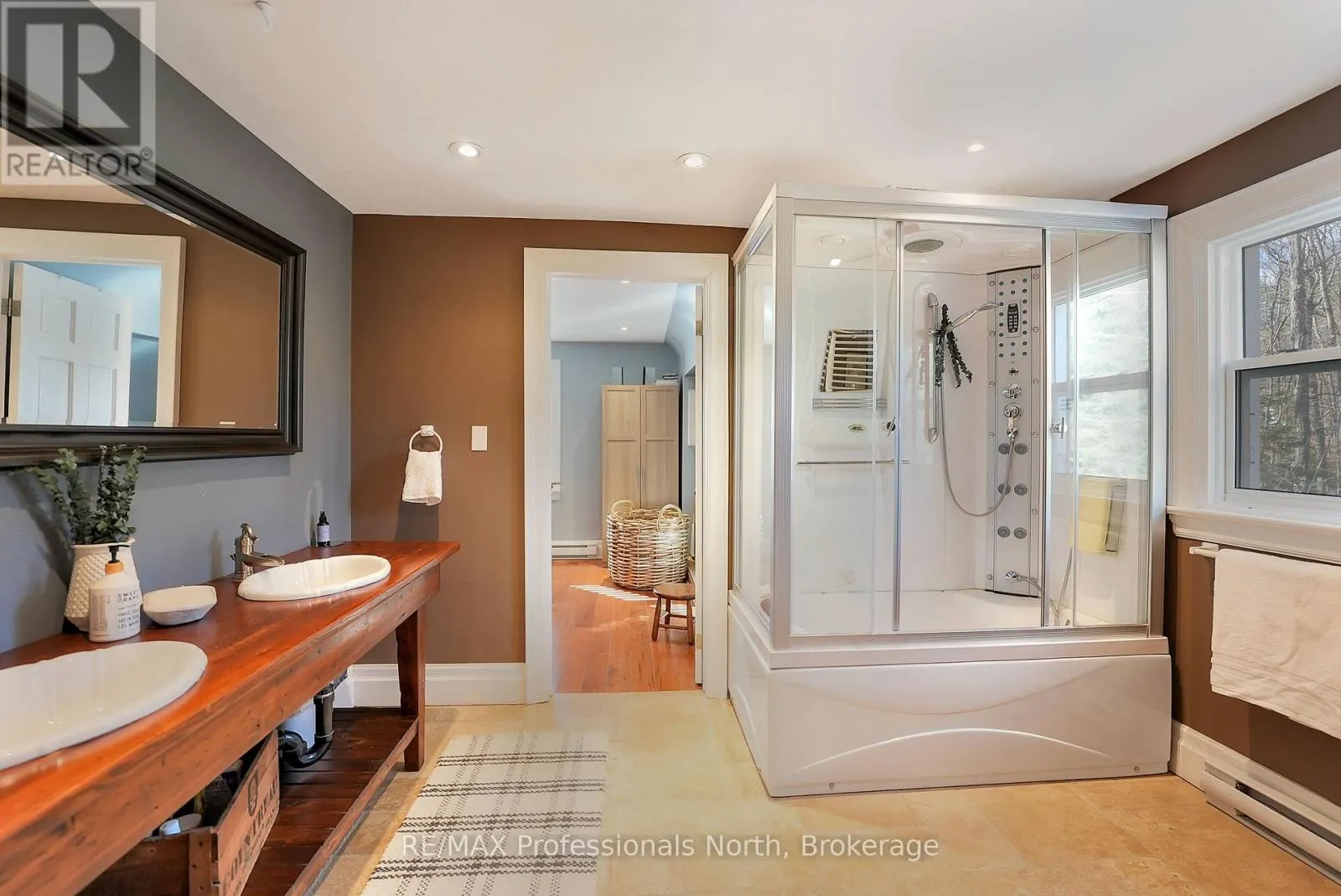 1004 BOLENDER BY THE LAKE DRIVE