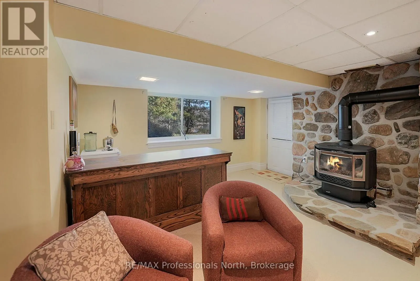 1004 BOLENDER BY THE LAKE DRIVE