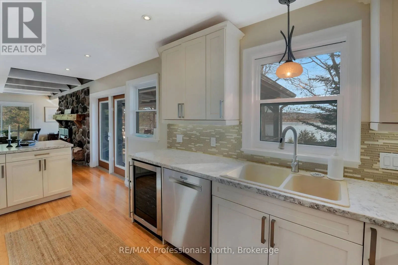 1004 BOLENDER BY THE LAKE DRIVE