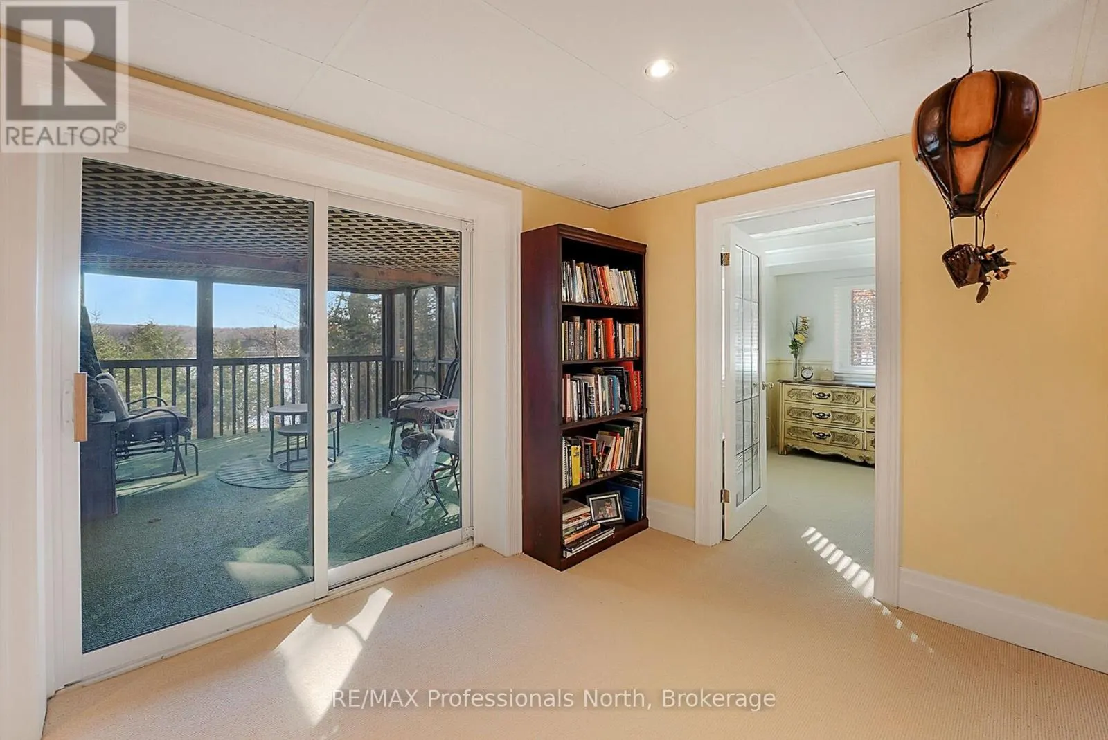 1004 BOLENDER BY THE LAKE DRIVE