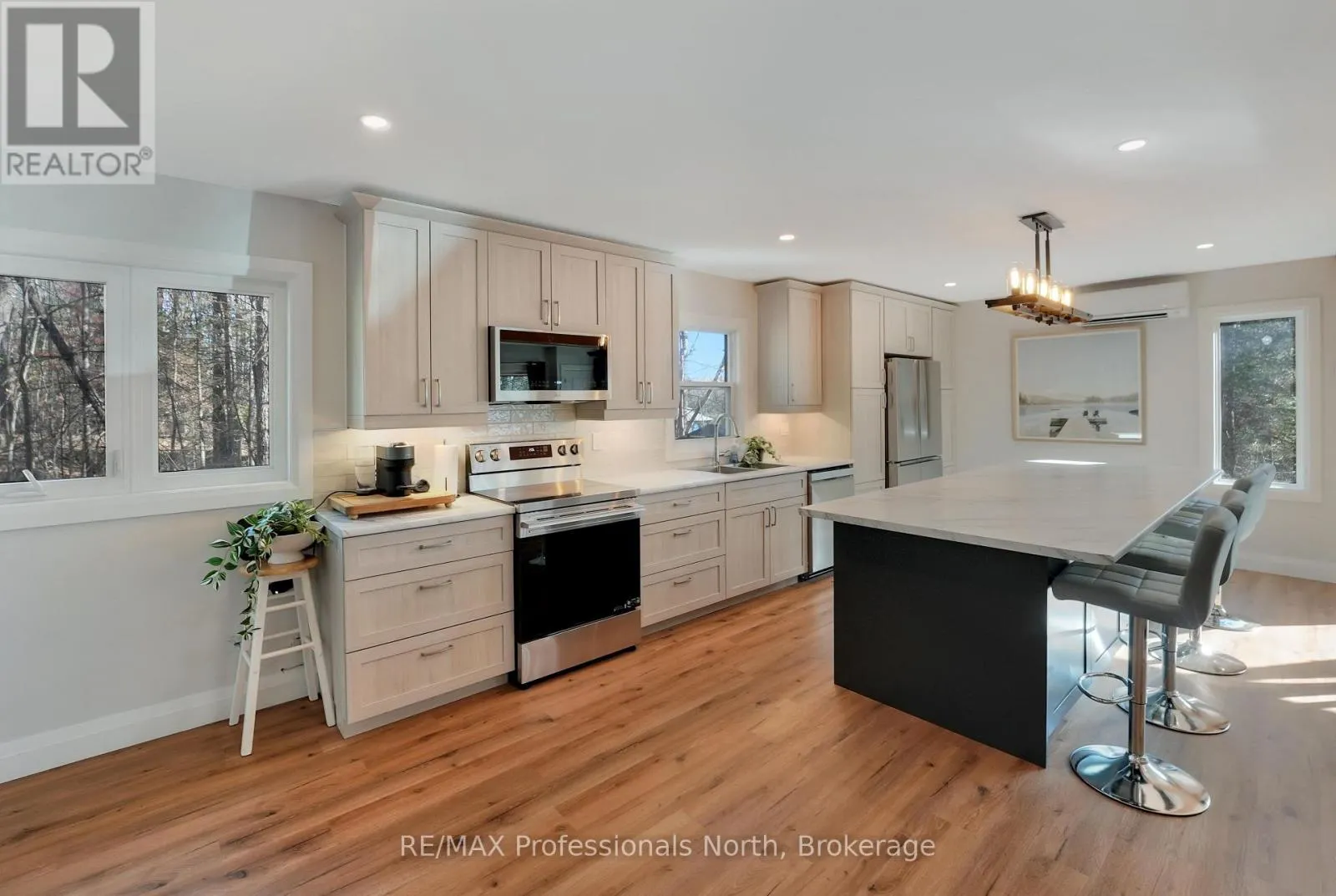 1004 BOLENDER BY THE LAKE DRIVE