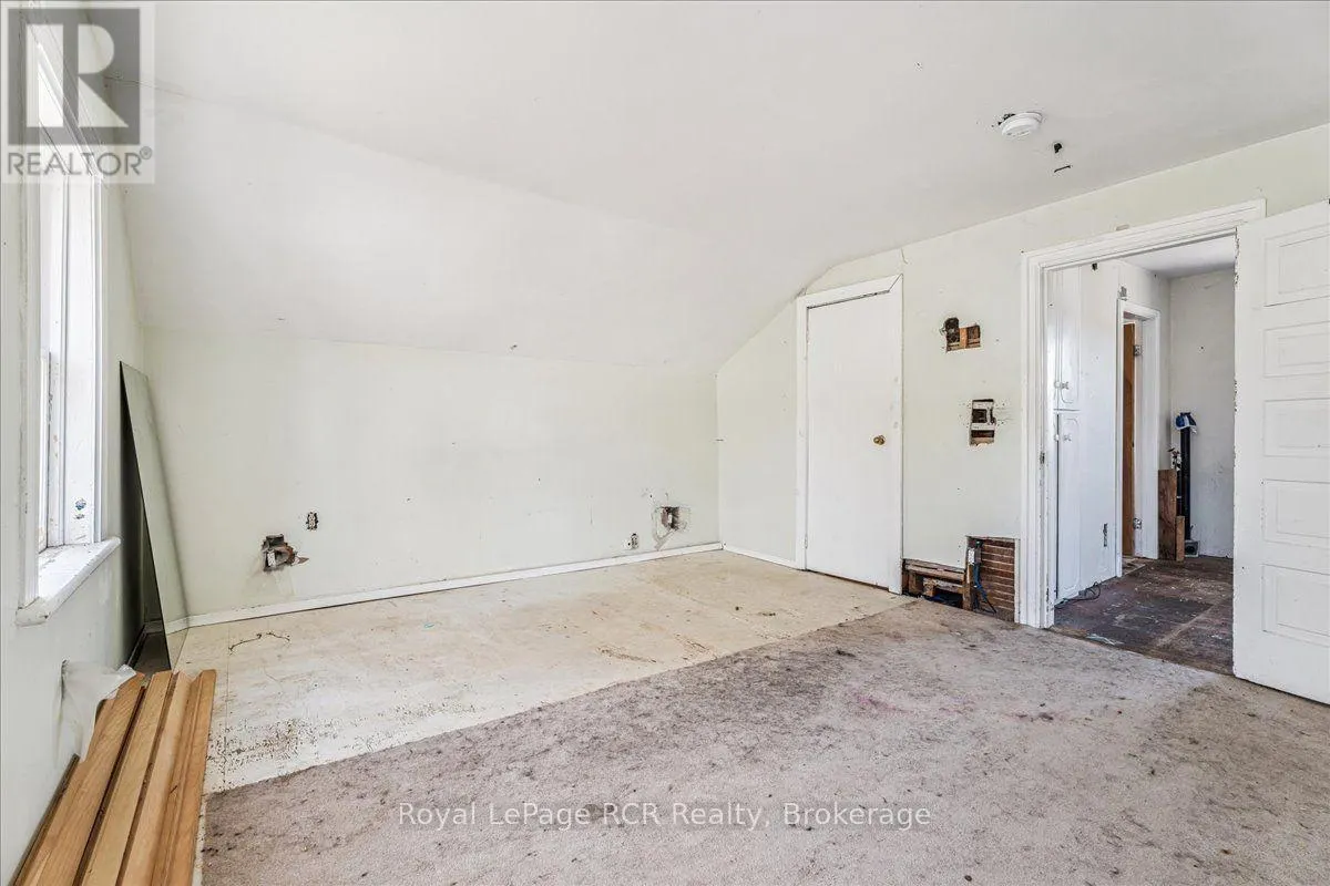 128 TORONTO SYDENHAM STREET