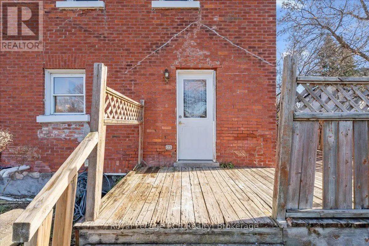 128 TORONTO SYDENHAM STREET