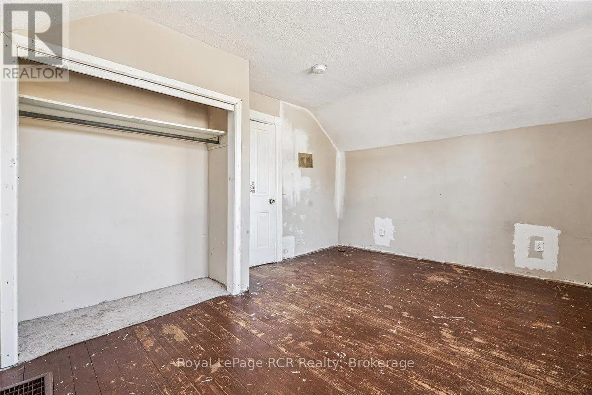 128 TORONTO SYDENHAM STREET