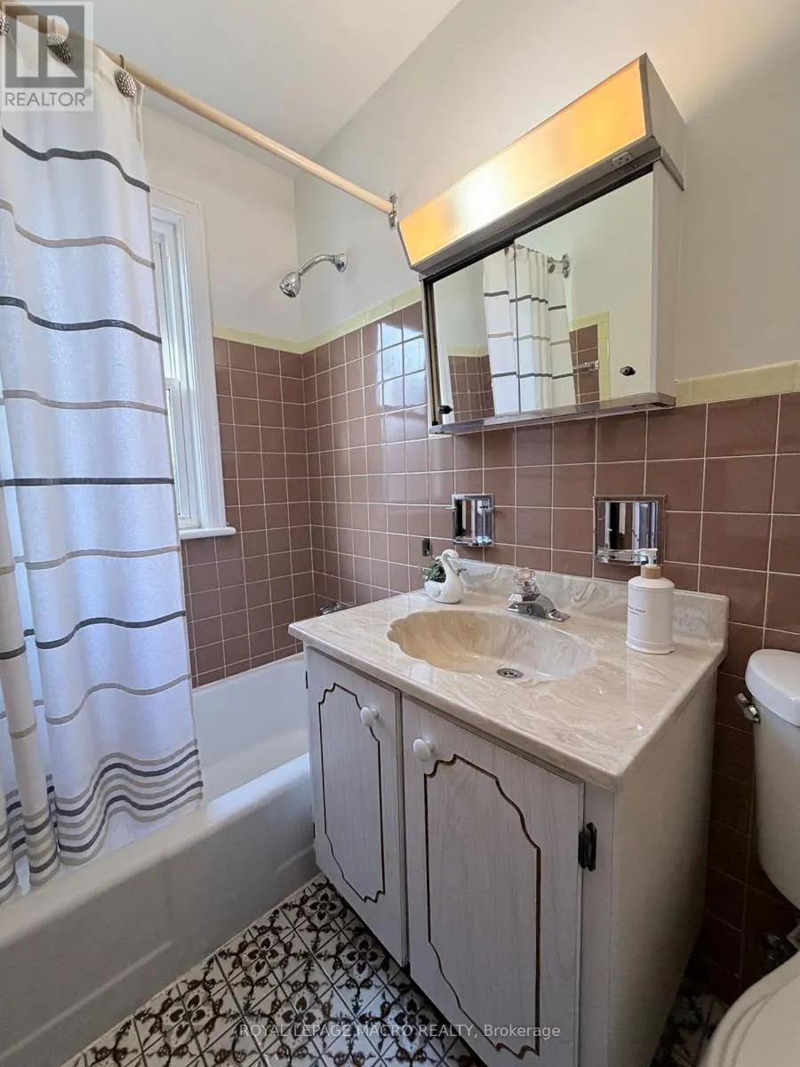 184 EAST 35TH STREET