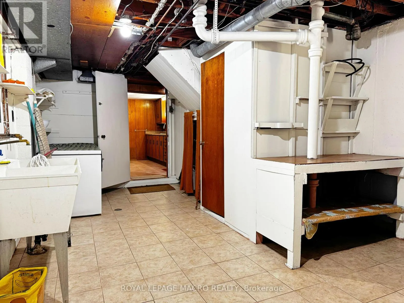 184 EAST 35TH STREET