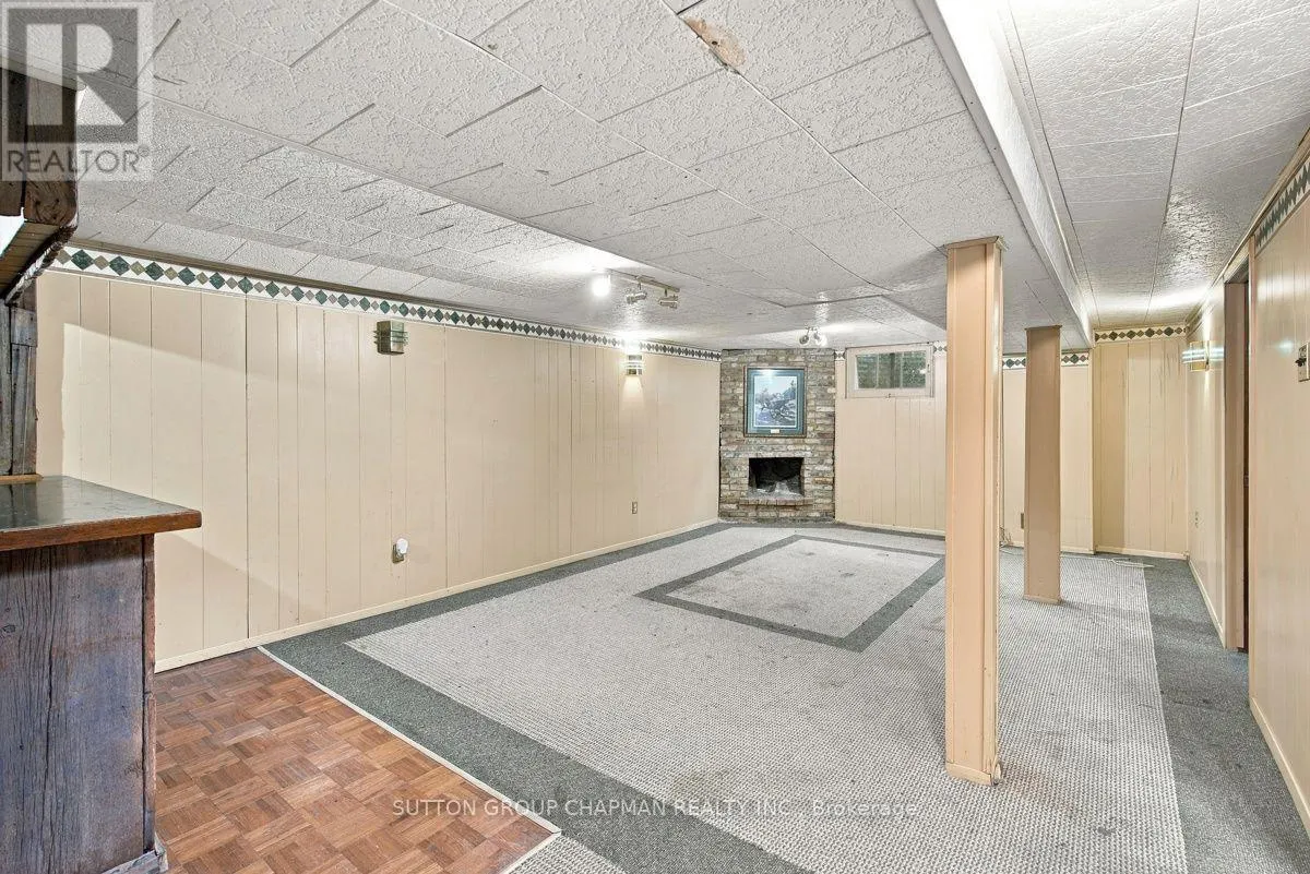 601 SHERENE TERRACE