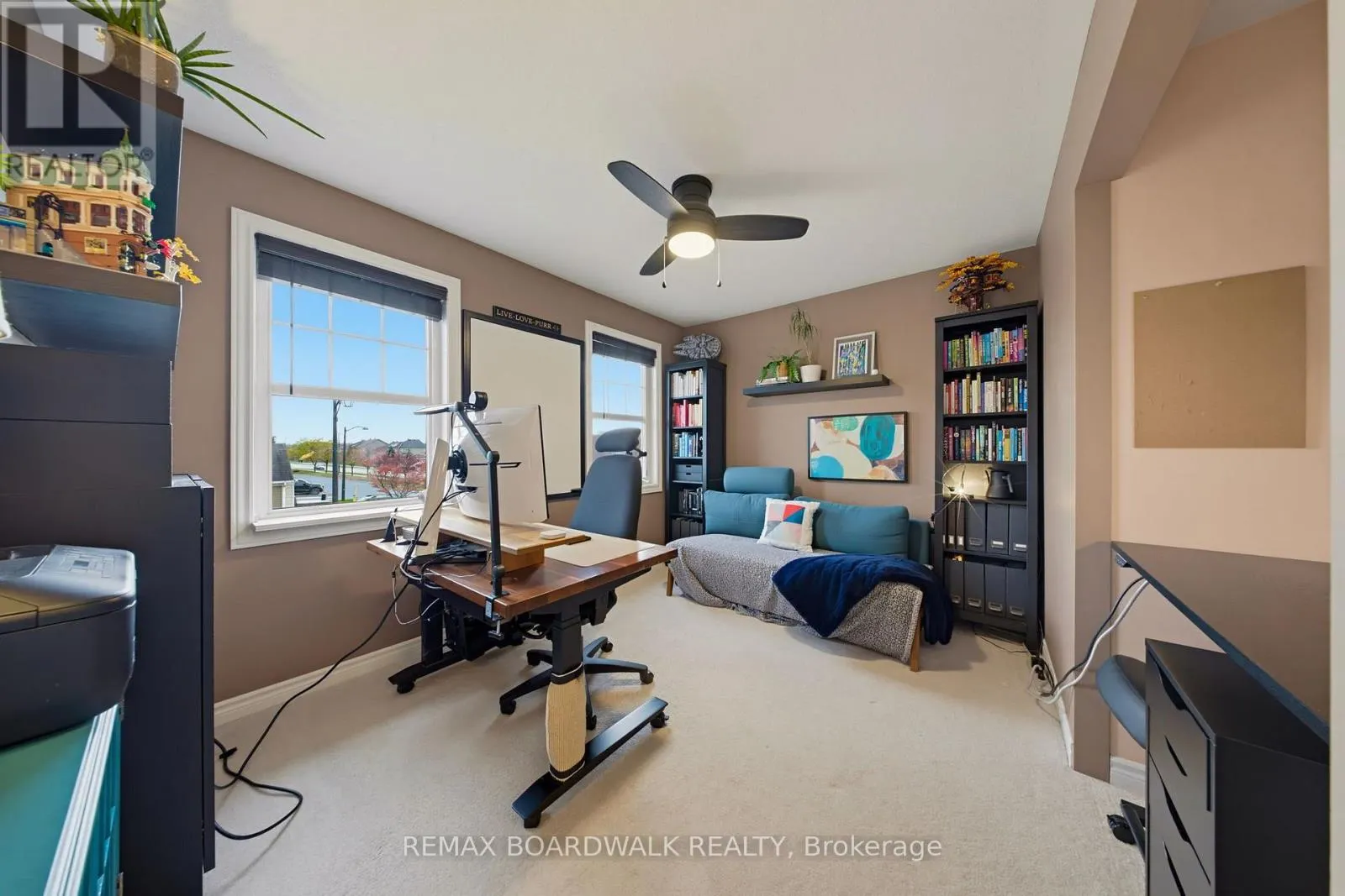550 SUNLIT CIRCLE