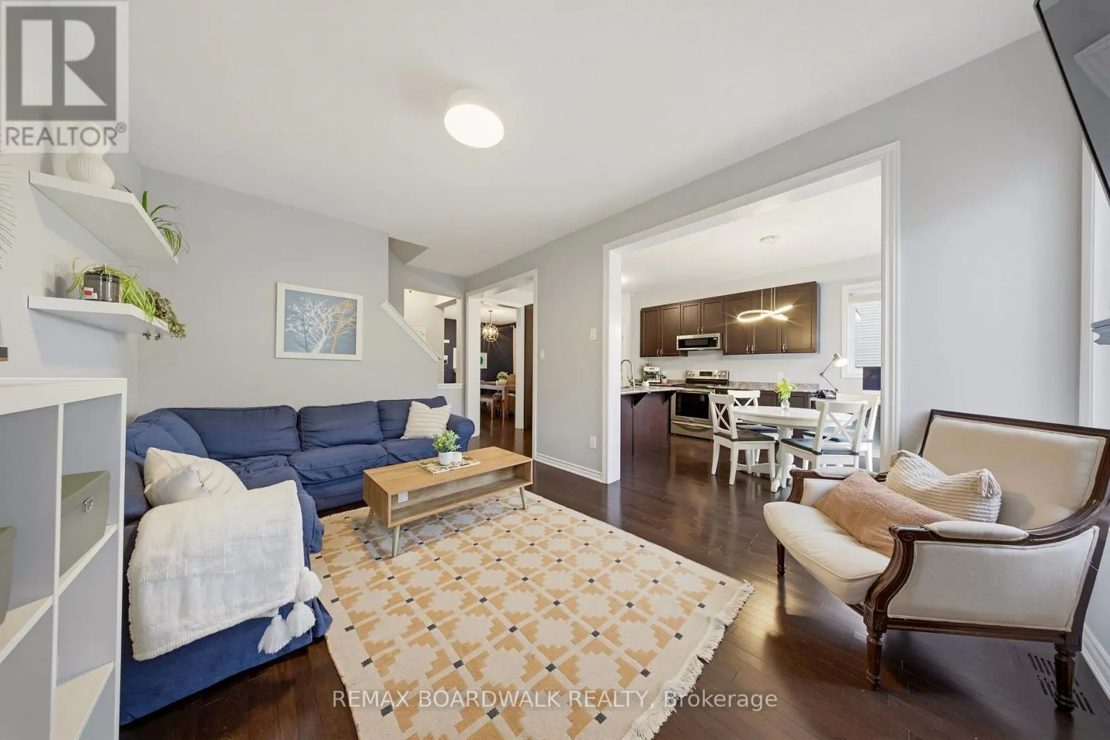 550 SUNLIT CIRCLE