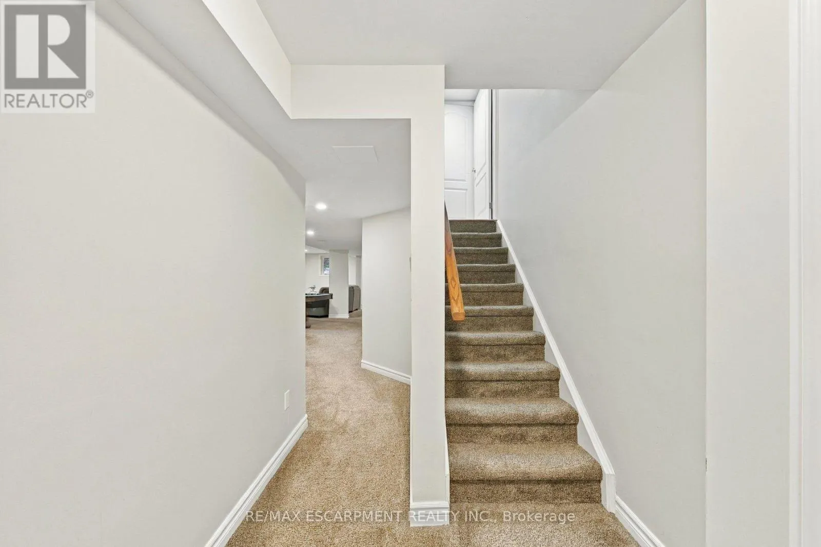 27 HAZELTON AVENUE