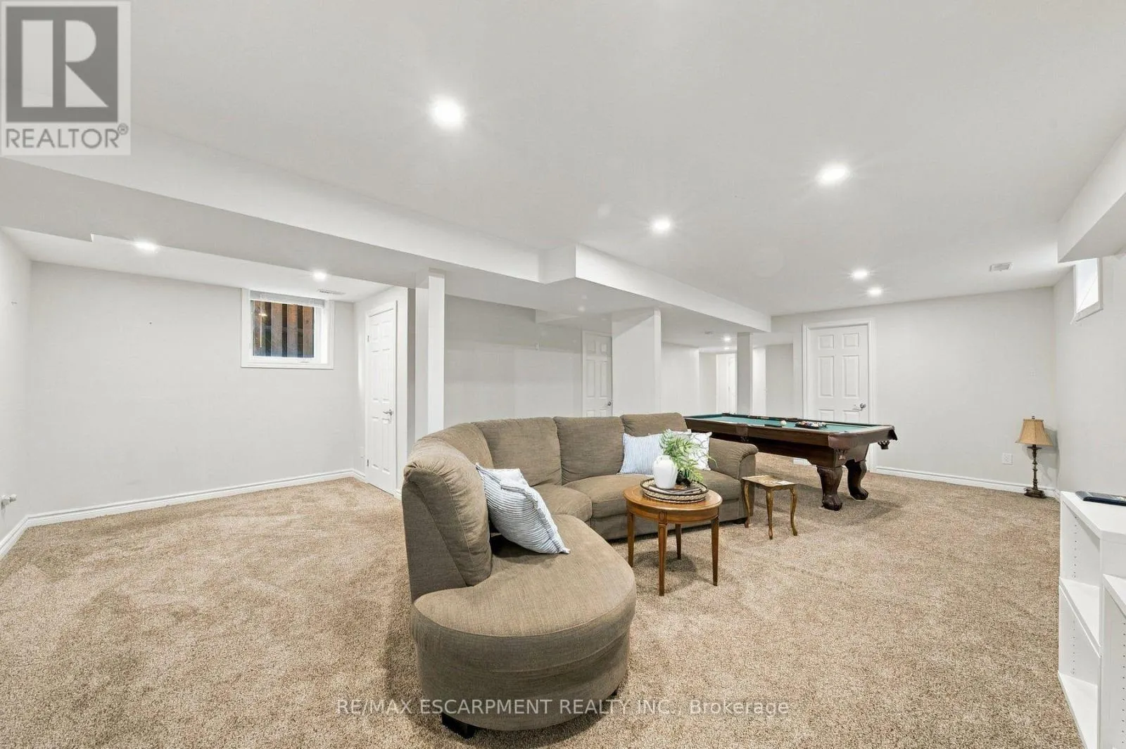 27 HAZELTON AVENUE