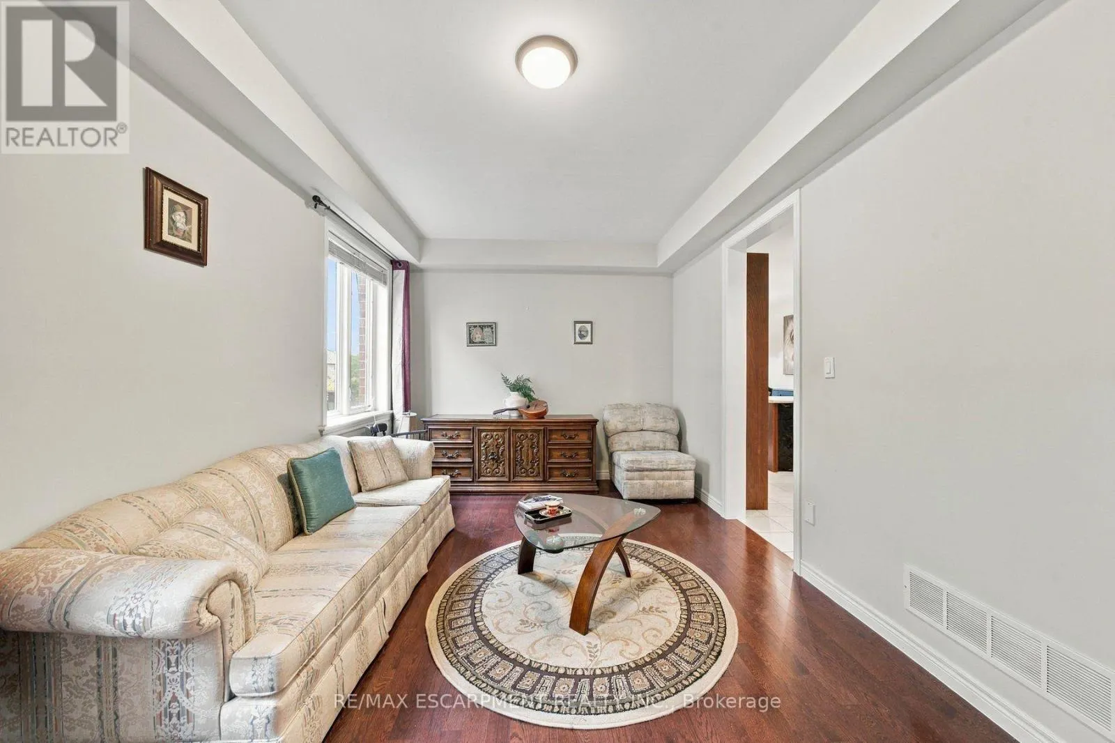27 HAZELTON AVENUE