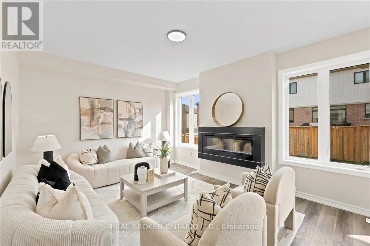 32 MONTROSE AVENUE