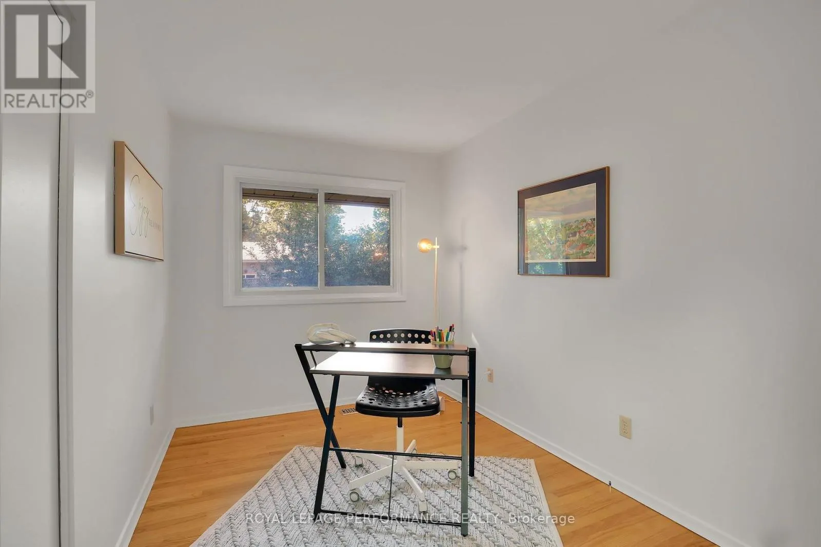 25 THORNCLIFF PLACE