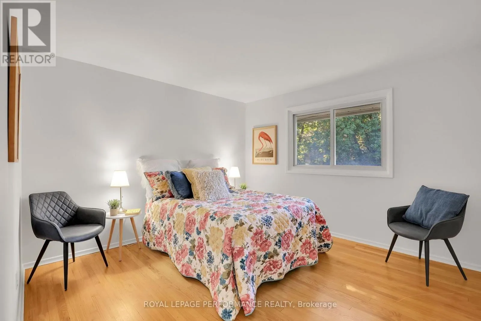 25 THORNCLIFF PLACE