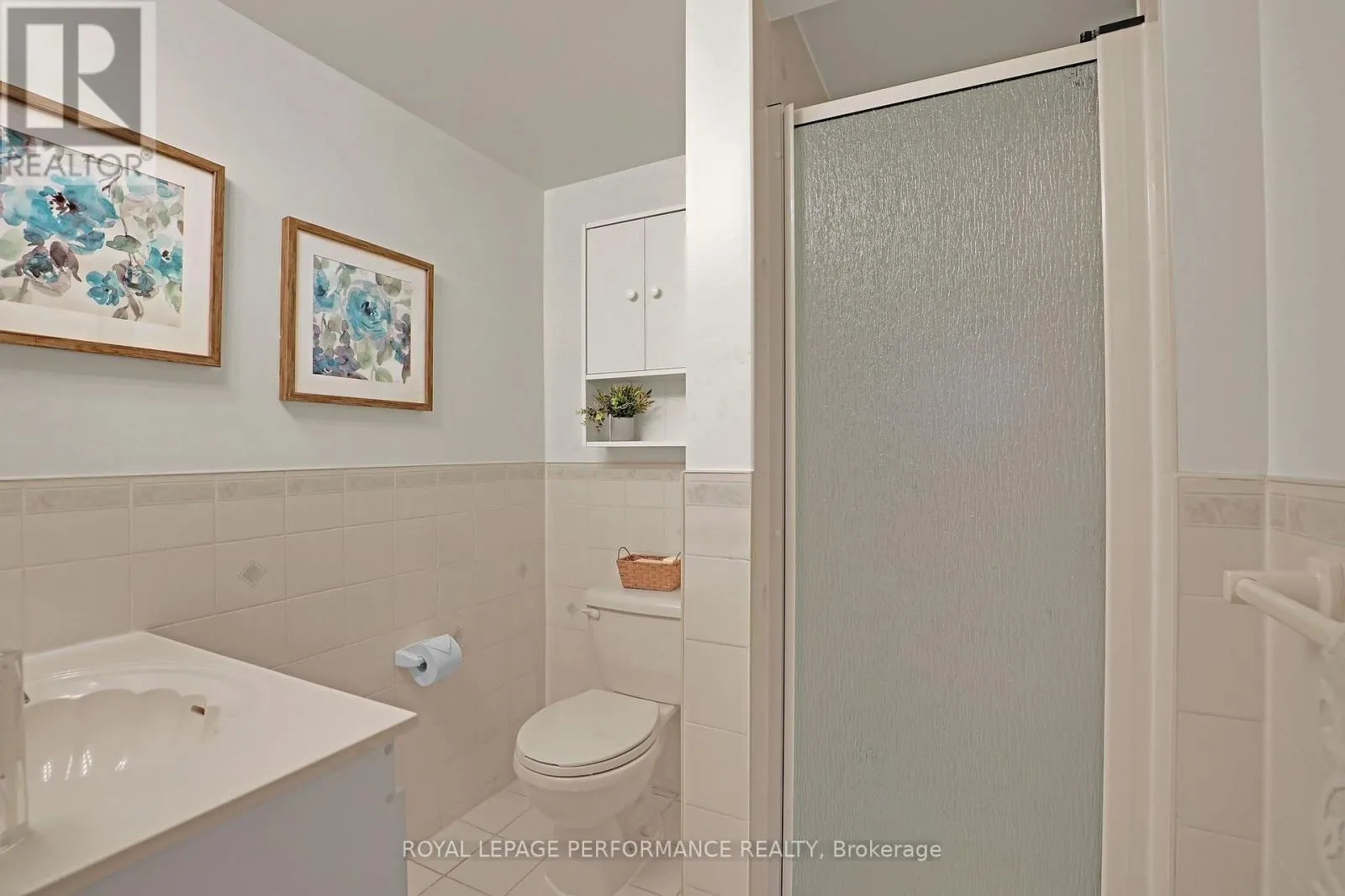 25 THORNCLIFF PLACE