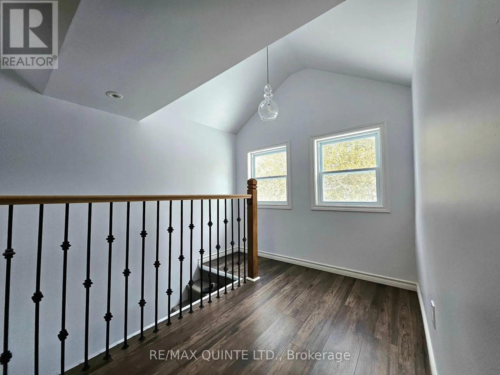 181 BURNHAM STREET