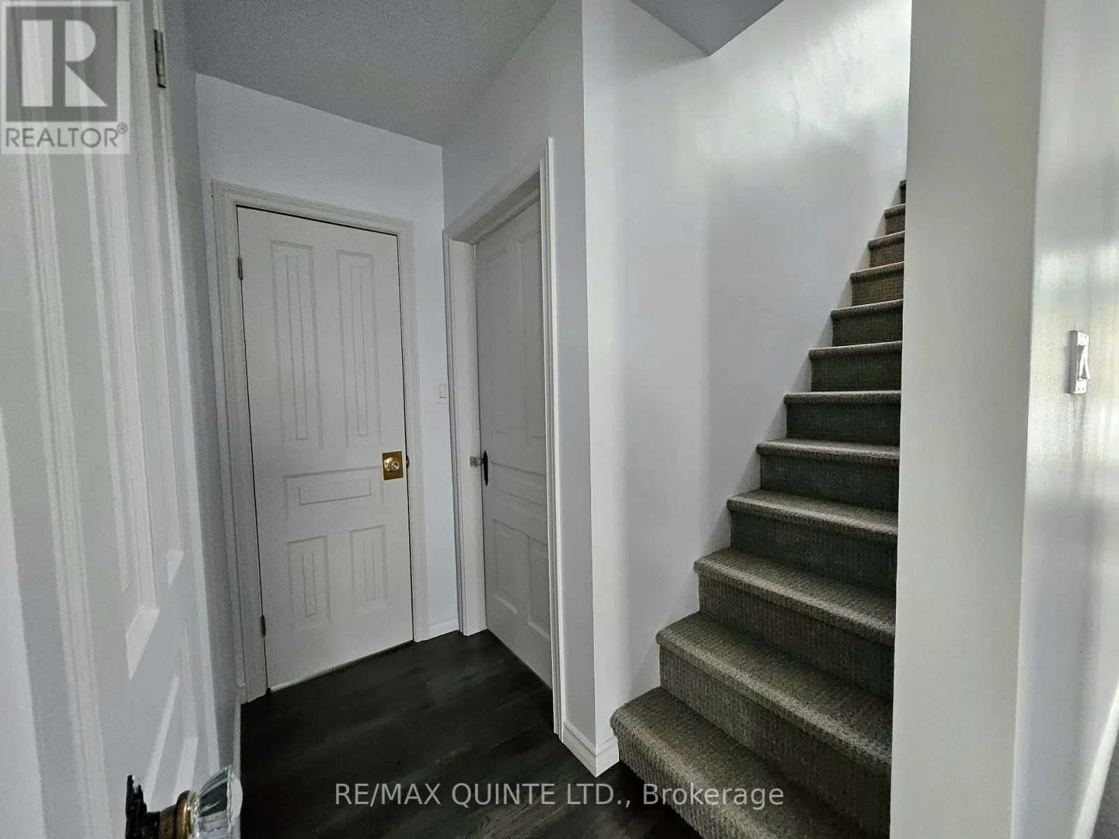 181 BURNHAM STREET