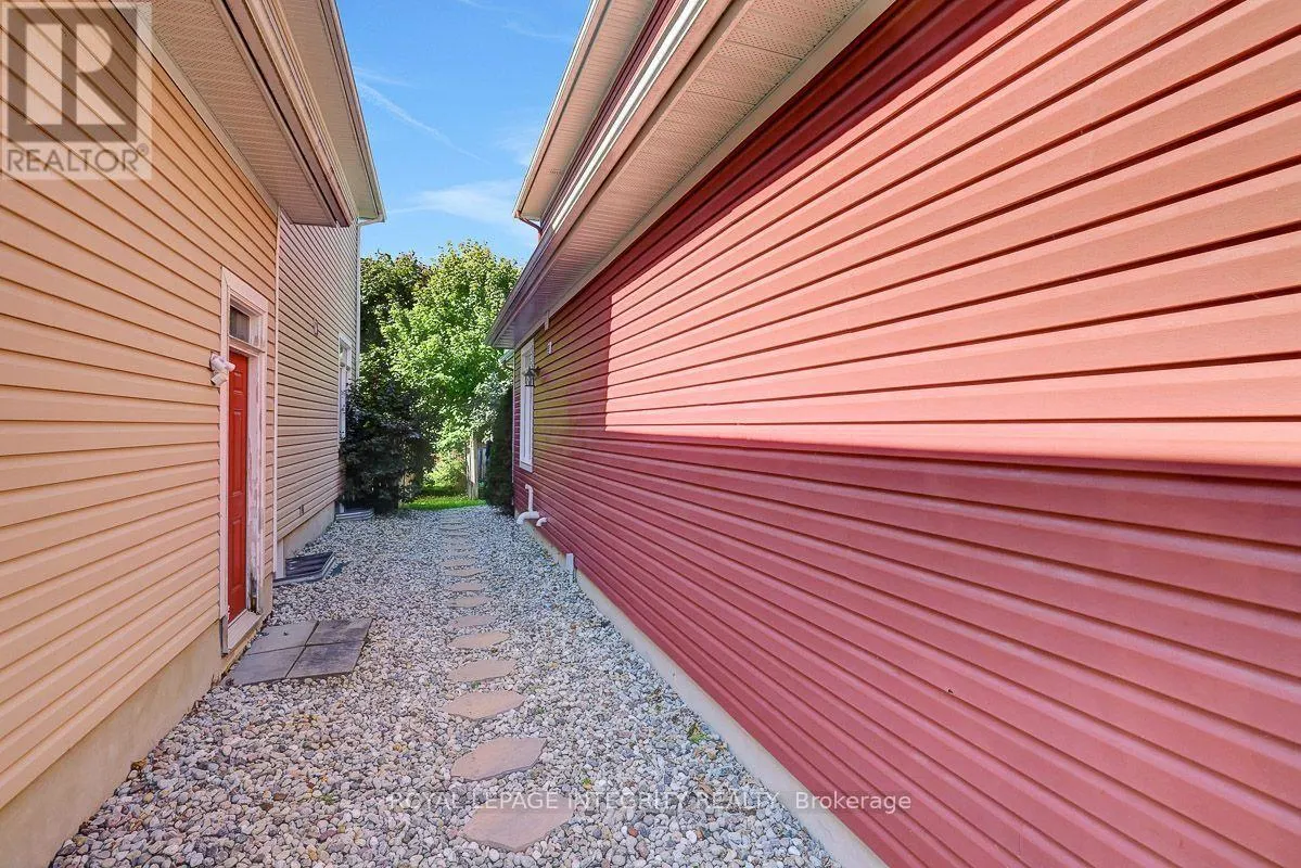 163 BONNYLEY CRESCENT