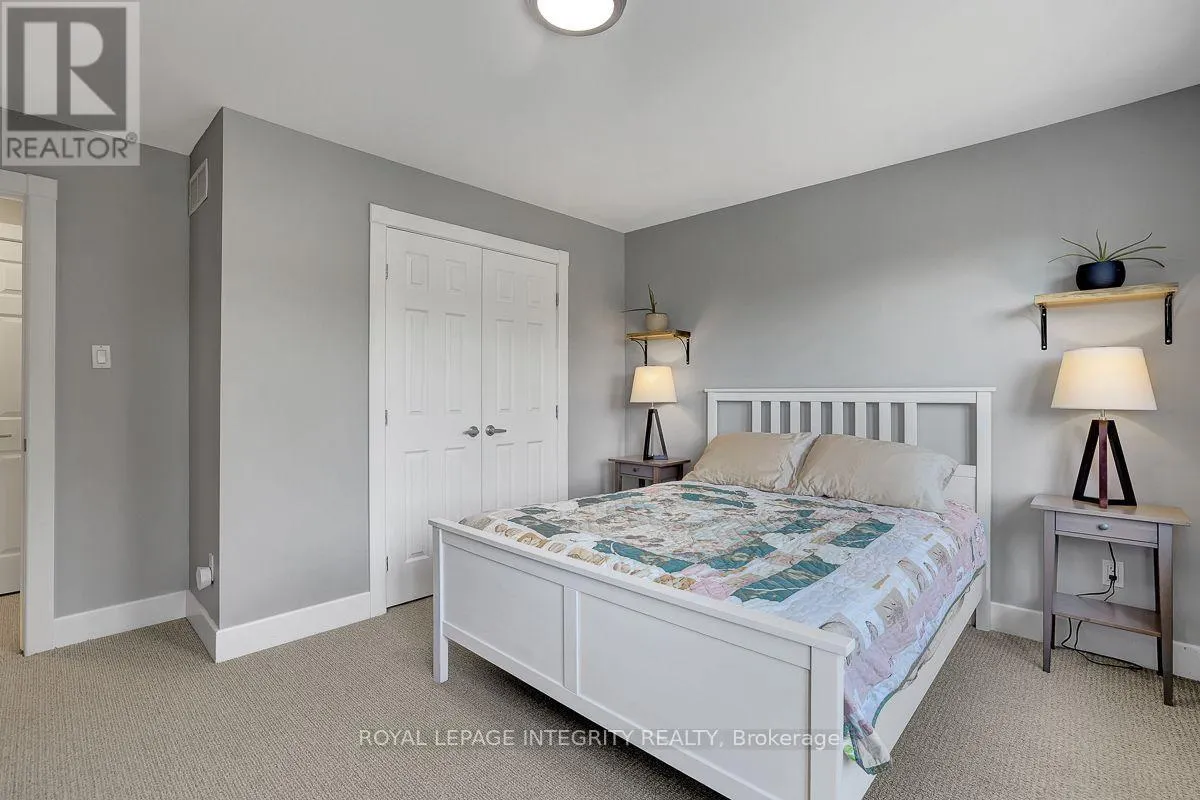 163 BONNYLEY CRESCENT