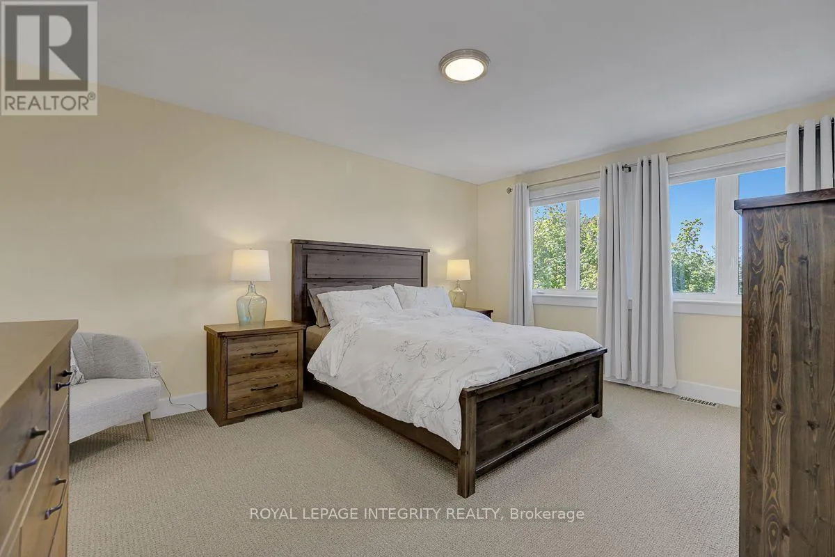 163 BONNYLEY CRESCENT