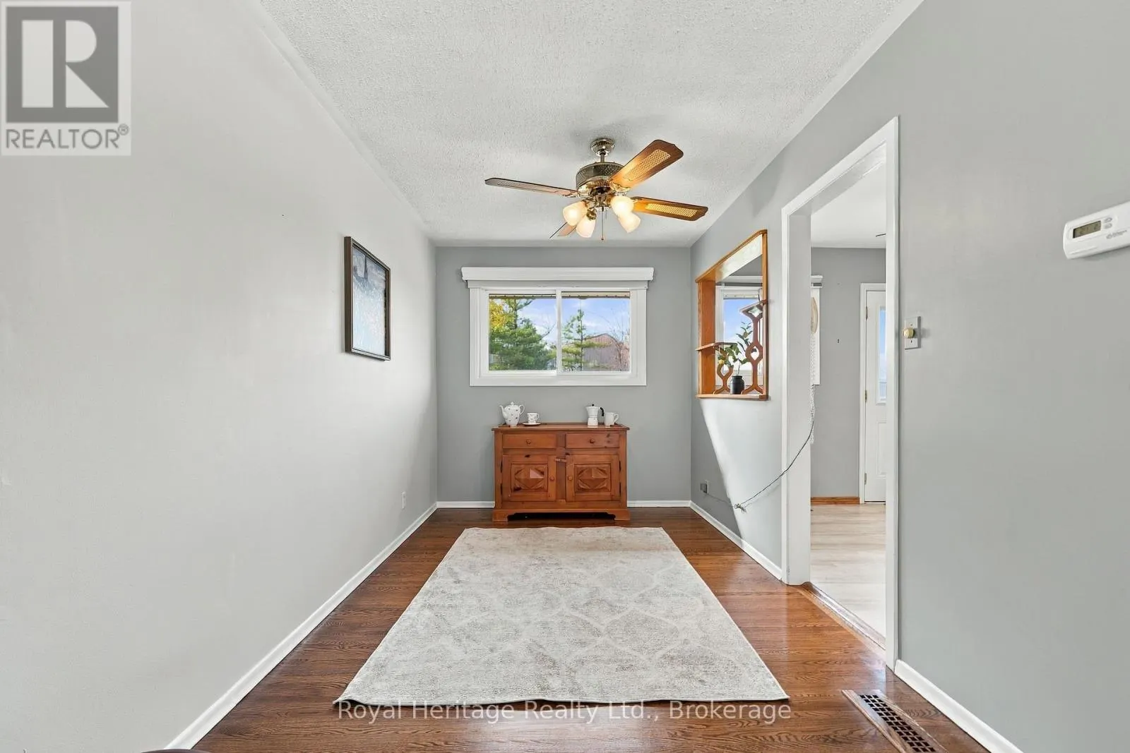 54 BAYLEA DRIVE