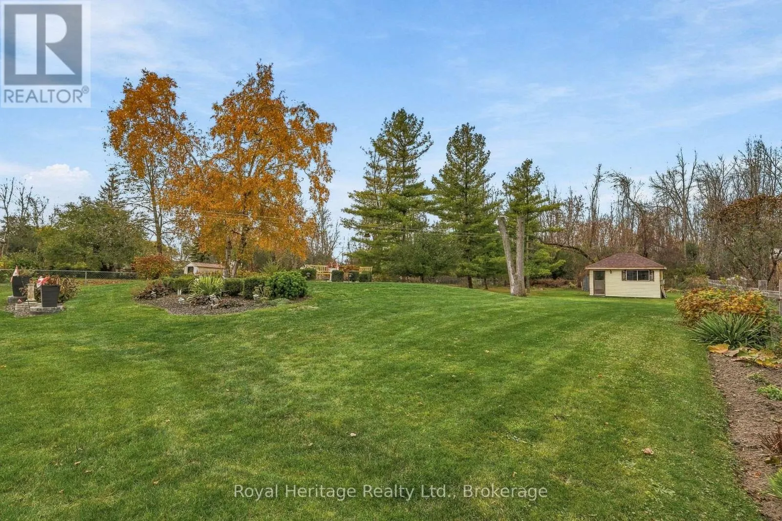 54 BAYLEA DRIVE