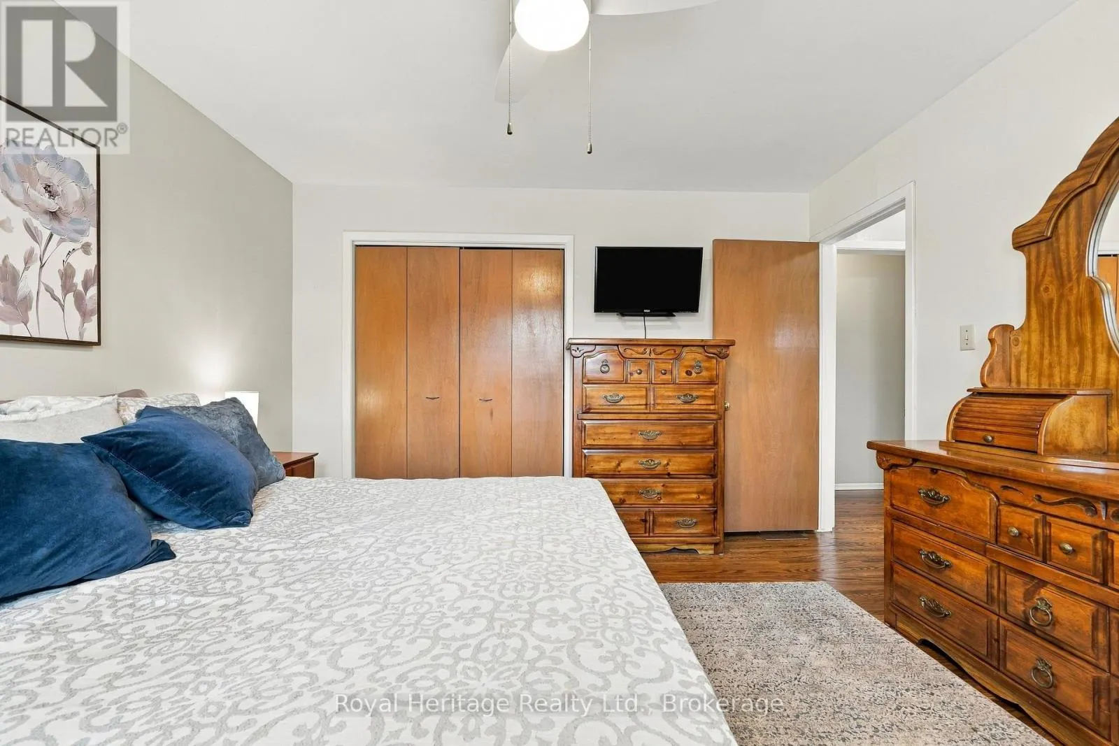 54 BAYLEA DRIVE