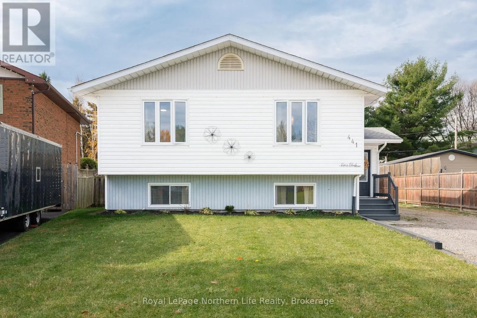 441 MAGEAU STREET