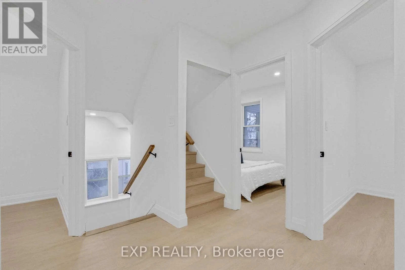 64 LANCASTER STREET E