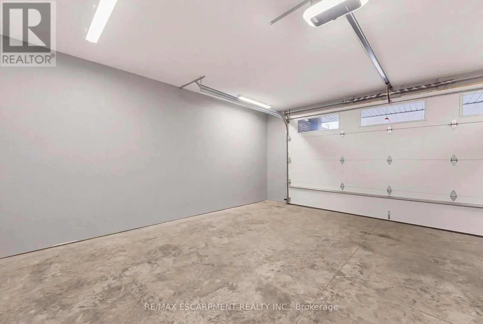 3289 HOMESTEAD DRIVE