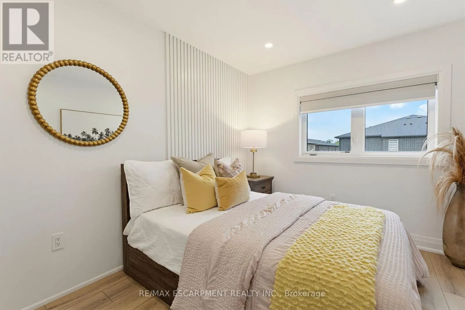 3289 HOMESTEAD DRIVE