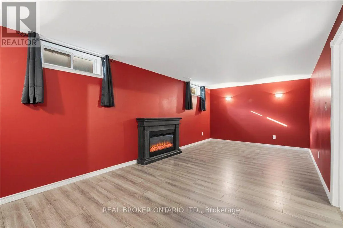 67 BAKERSFIELD DRIVE
