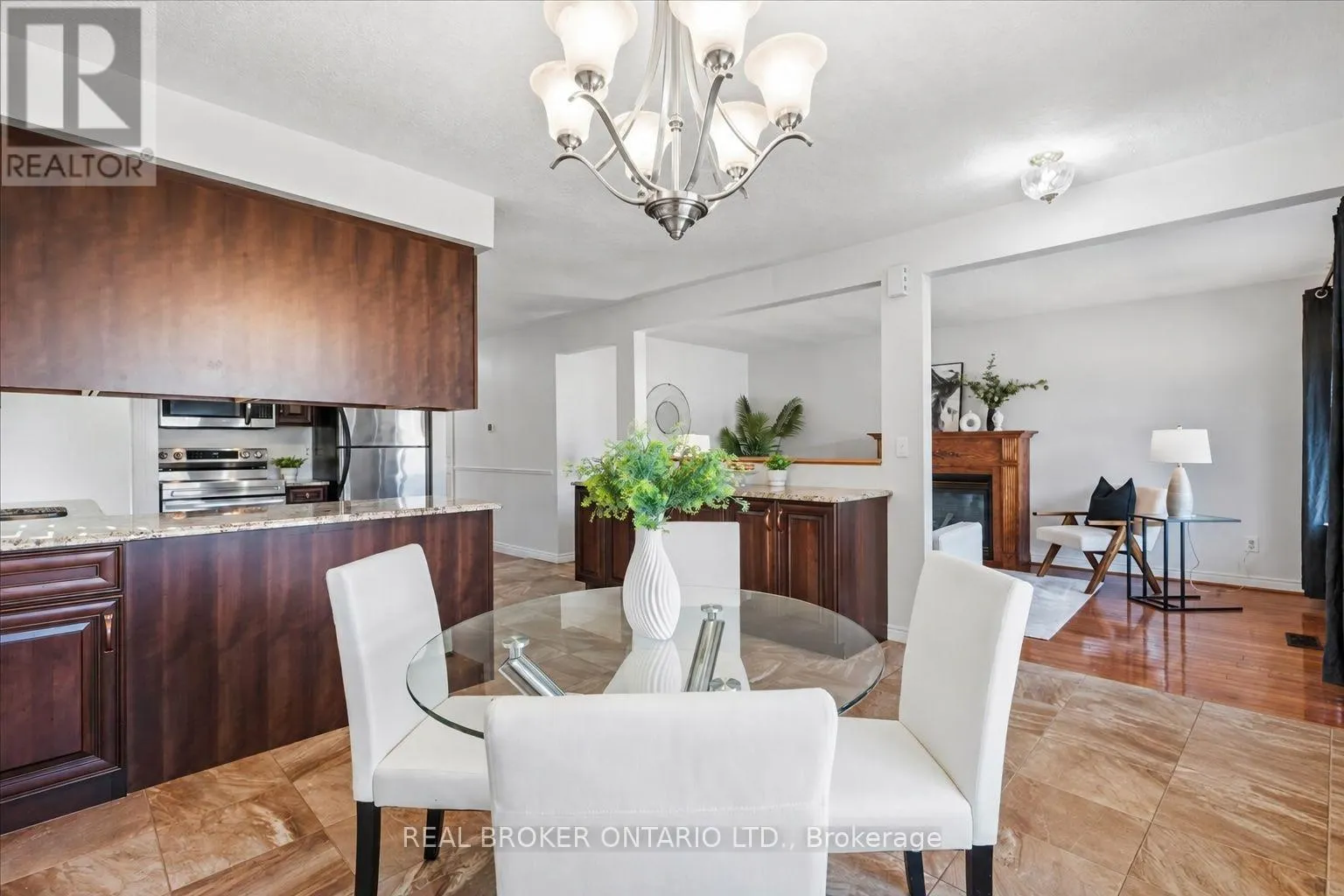 67 BAKERSFIELD DRIVE