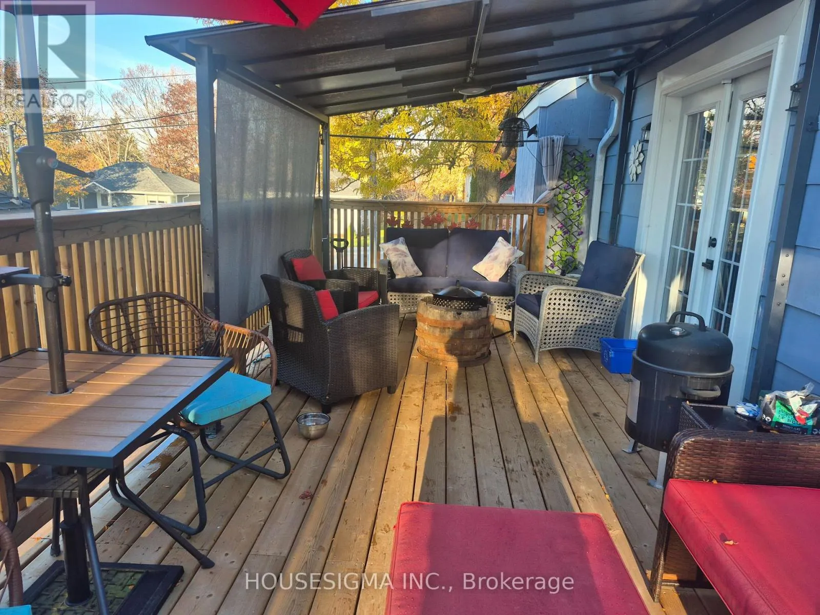 141 CARLING TERRACE